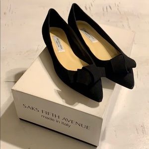 Vintage Suede flats with bow